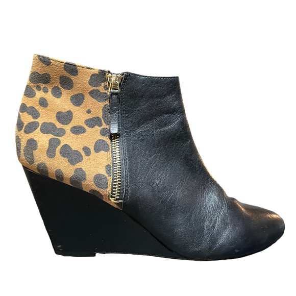 DV by Dolce Vita Shoes - Leopard Colorblock Wedge Ankle Boots 10 Booties Zipper Pointed Almond Toe
